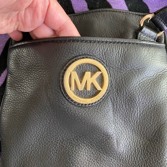 Pre loved crossbody Michael Kors - Picture 6 of 10